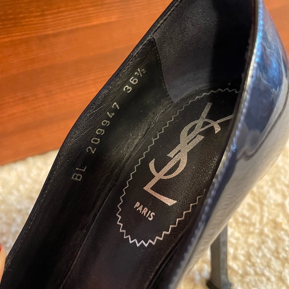 YSL Saint Laurent Tribute Pump - Navy Blue Patent Leather - BEAUTIFUL CONDITION - Picture 6 of 9